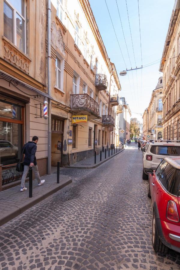 Avangard Liberty Avenue Apart ลวีฟ ภายนอก รูปภาพ