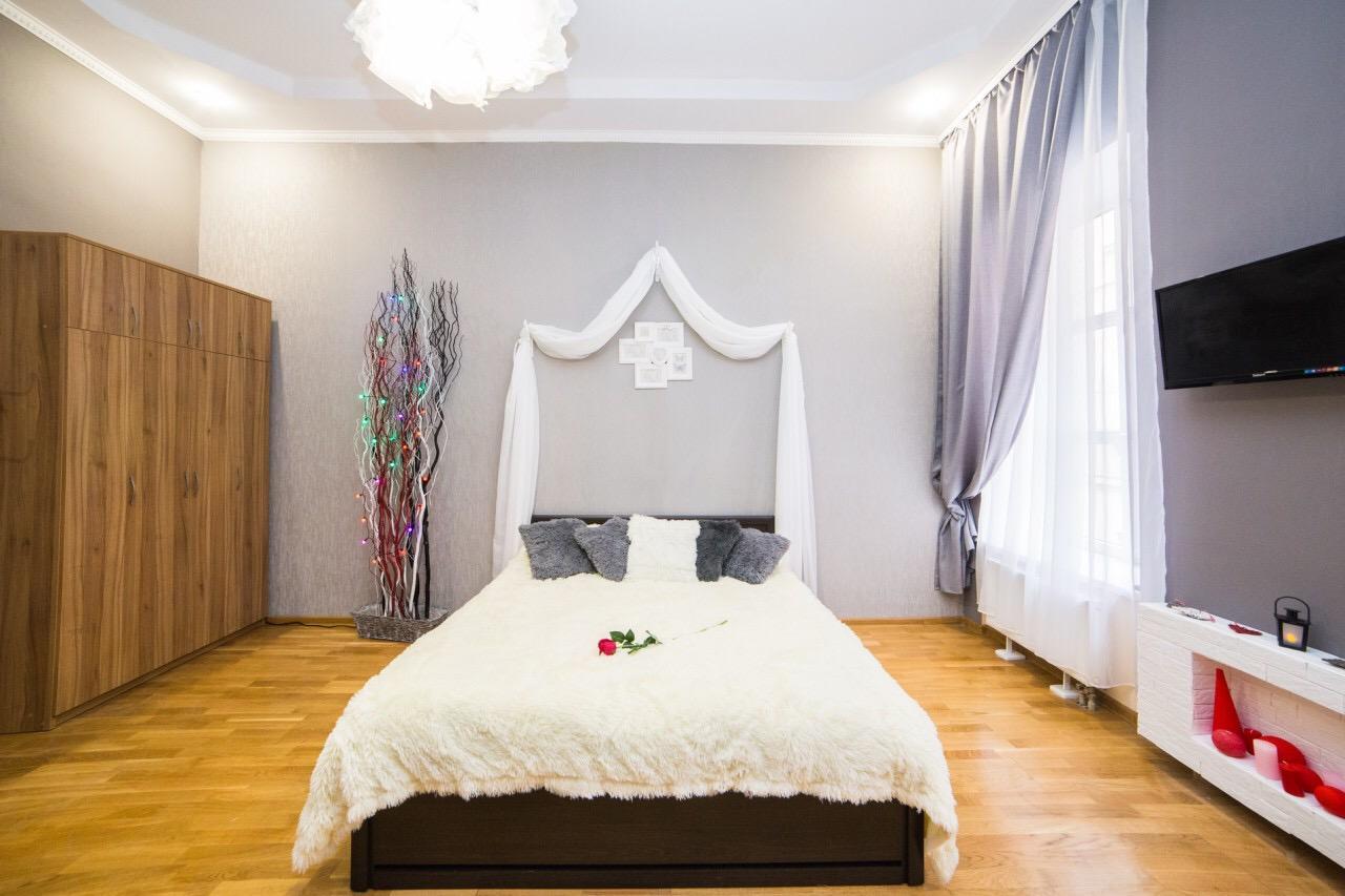 Avangard Liberty Avenue Apart ลวีฟ ภายนอก รูปภาพ